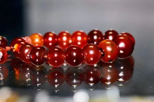 珠宝玉器中的硬货 探秘文玩与宝石的顶级珍藏